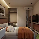 Metrolux City Contemporary Hotel